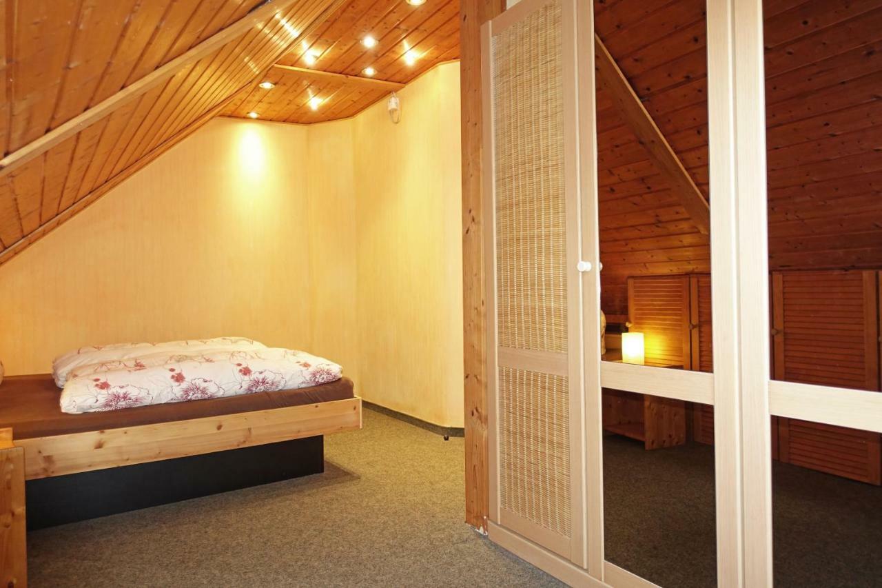 Ferienwohnung Mit Wasserbett Fw3 Saalfeld Saale 외부 사진
